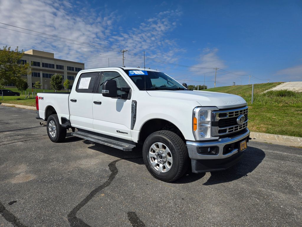 2023 Ford F-250 Super Duty XLT's photo