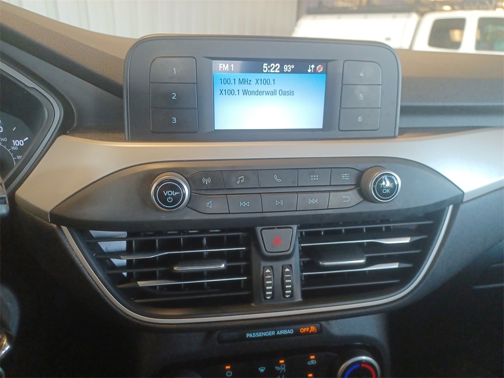 2022 Ford Escape S photo 26