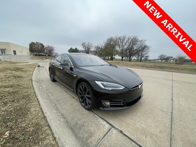 2020 Tesla Model S Long Range's photo