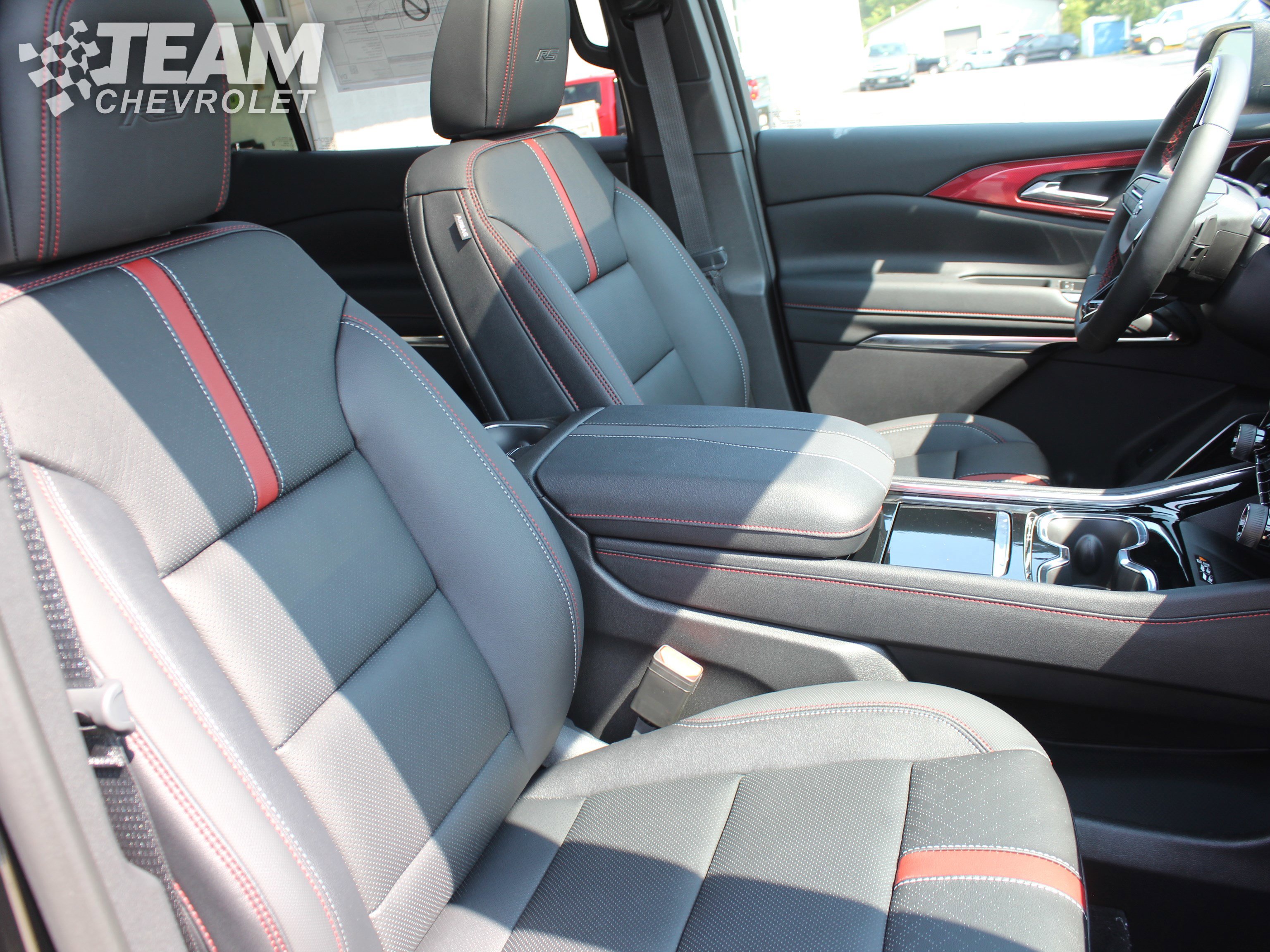 2026 Chevrolet Traverse RS photo 16