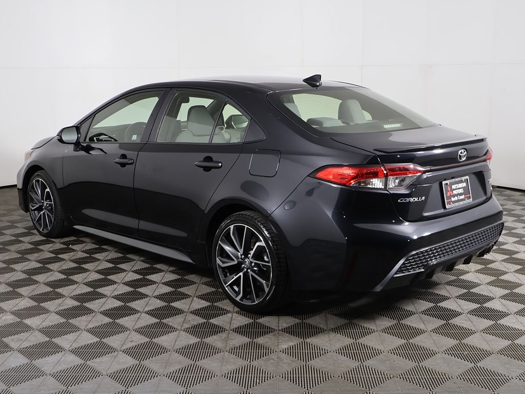 2020 Toyota Corolla SE photo 4