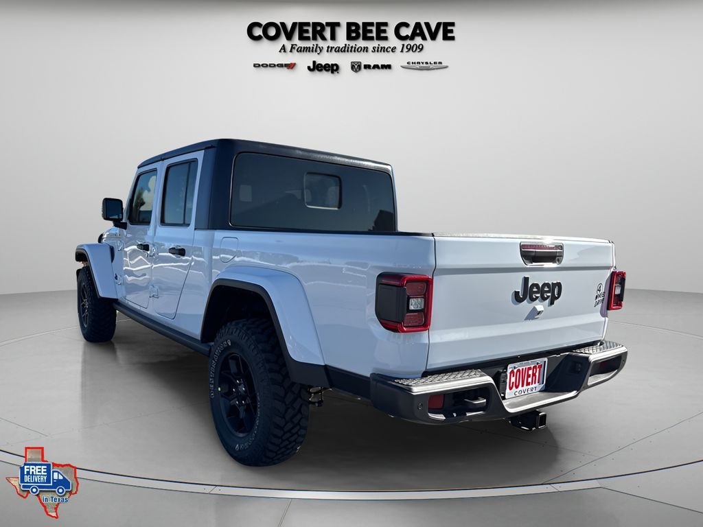 2025 Jeep Gladiator Willys photo 7