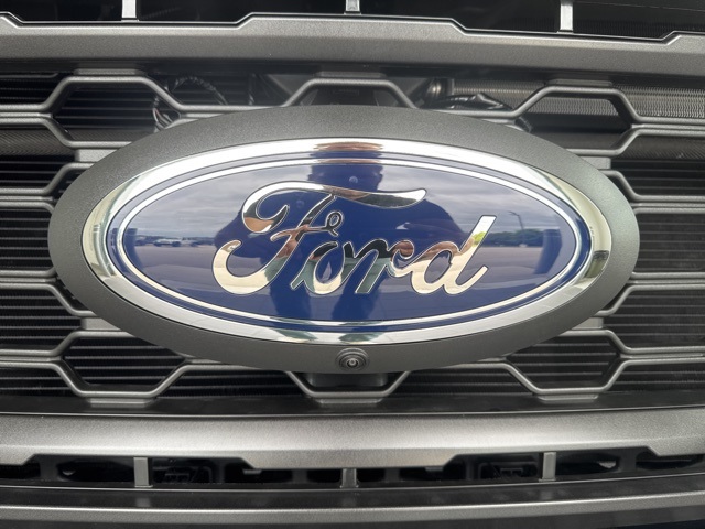 2025 Ford F-350 XL photo 3