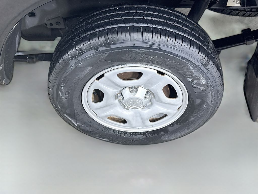 2015 Toyota Tacoma Base photo 28