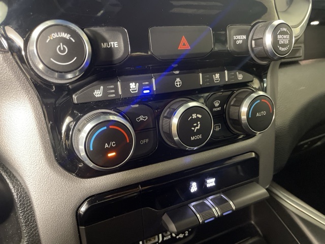 2024 Ram 1500 Laramie photo 29