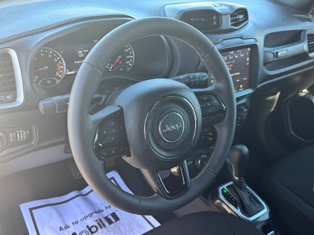 2021 Jeep Renegade Latitude photo 10