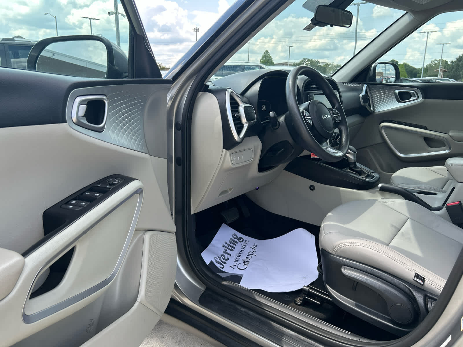 2023 Kia Soul LX photo 9