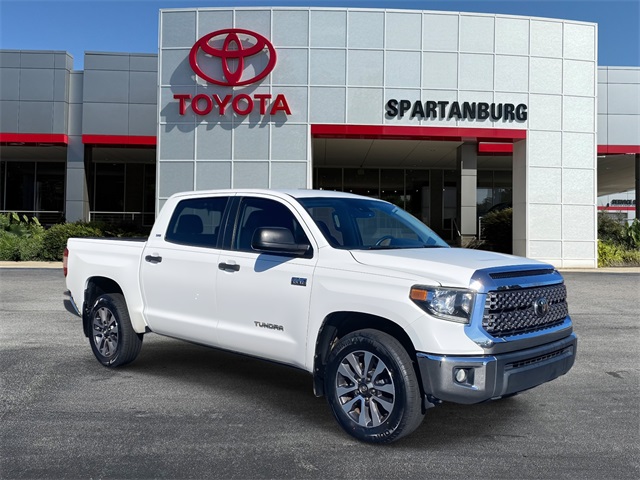 2020 Toyota Tundra SR5's photo
