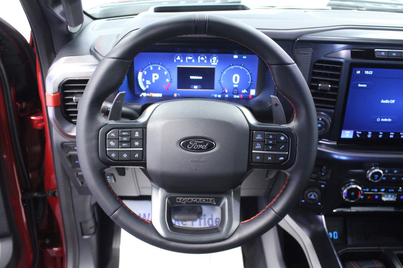2024 Ford F-150 Raptor photo 16