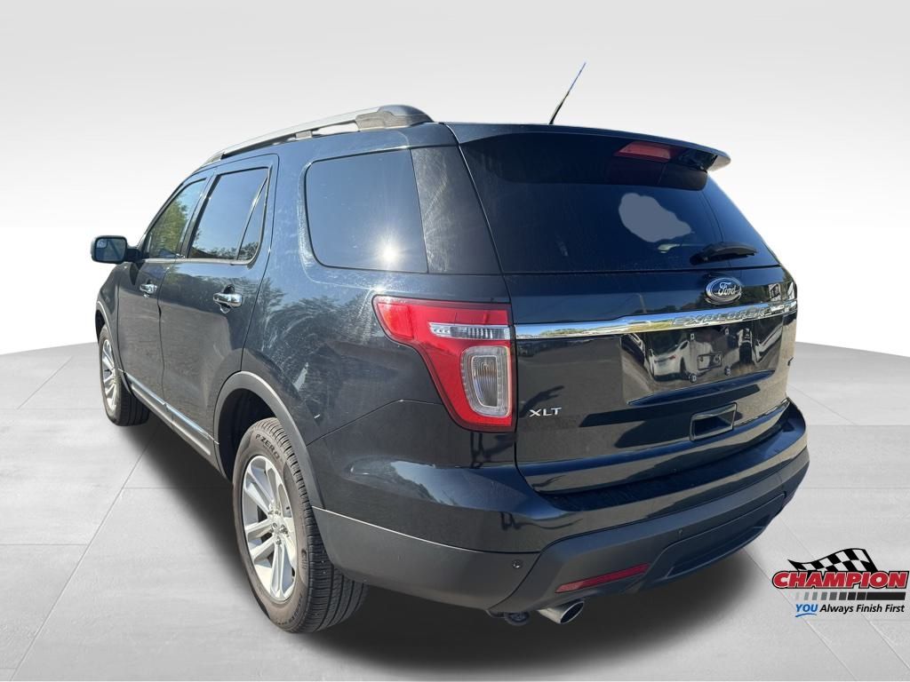 2014 Ford Explorer XLT photo 3