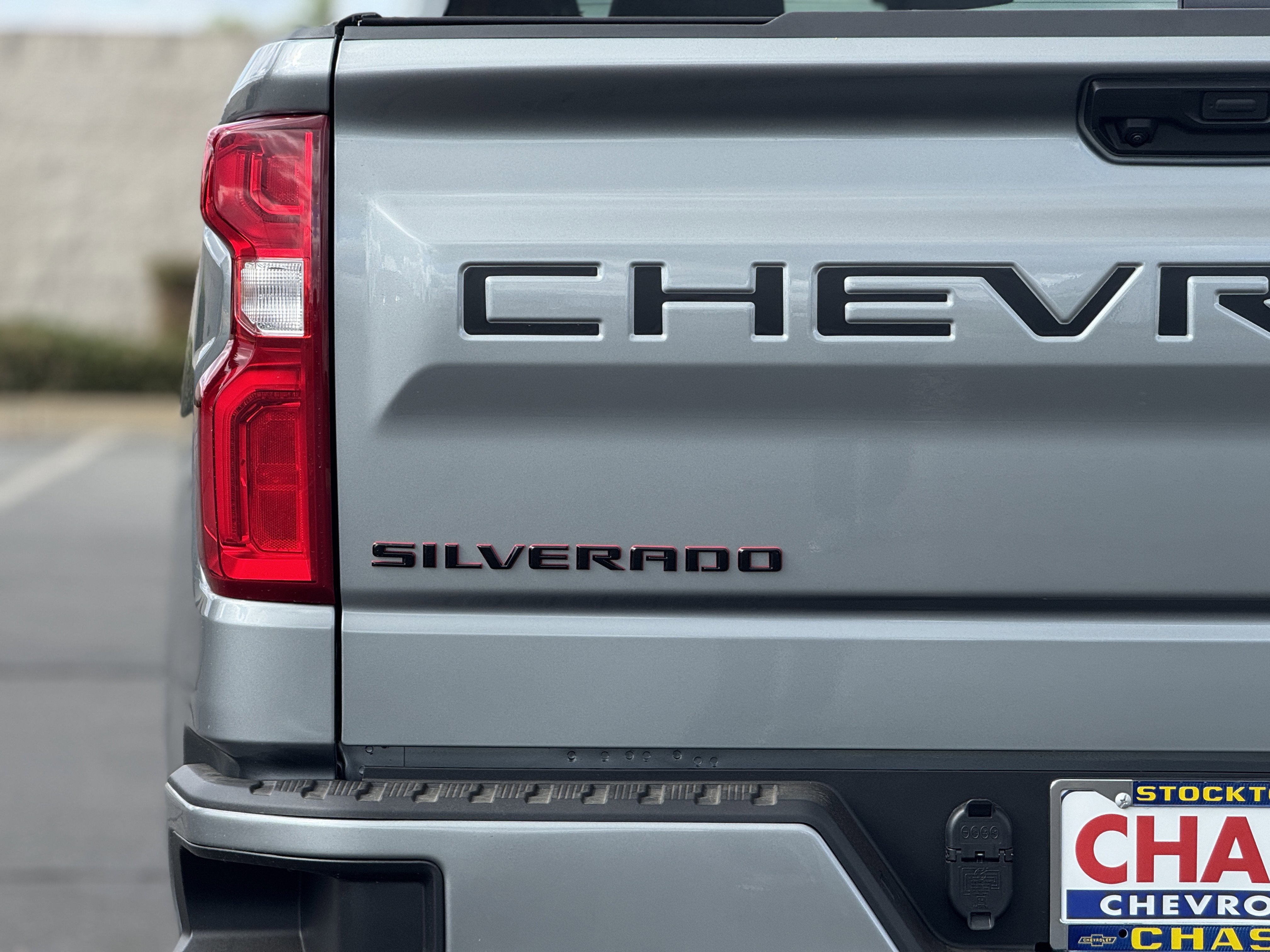 2026 Chevrolet Silverado RST Rally Edition photo 2