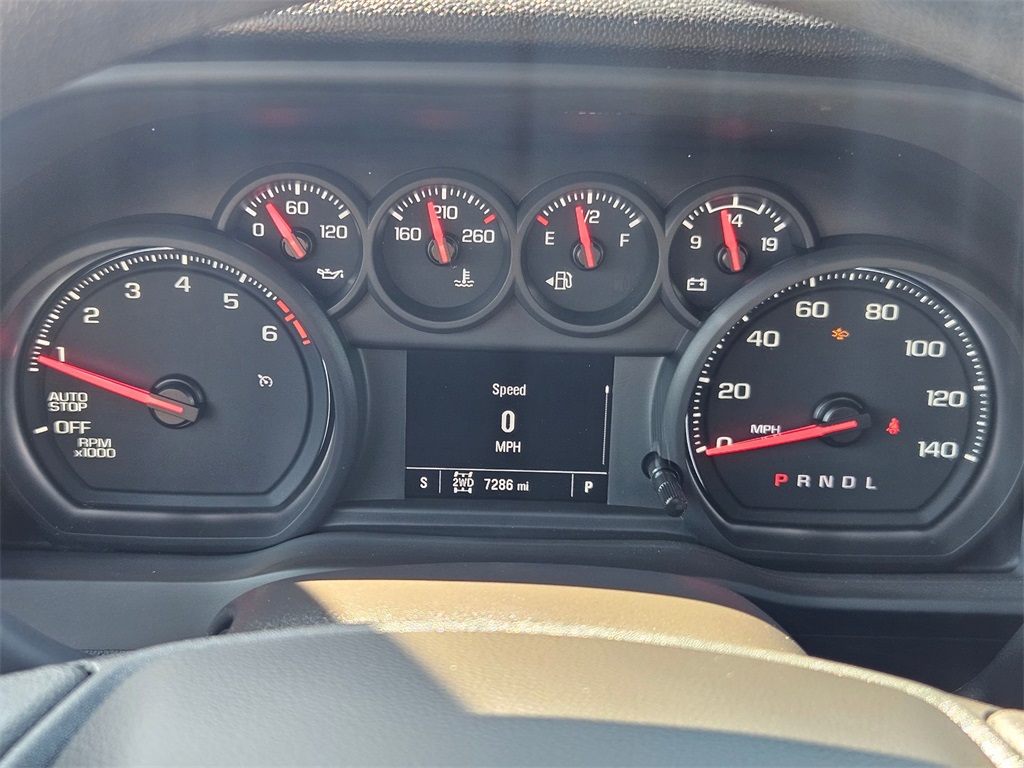 2024 Chevrolet Silverado 1500 Custom photo 16
