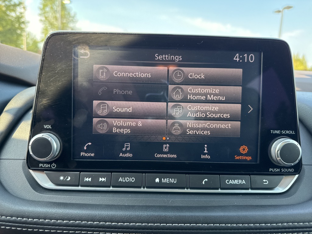 2021 Nissan Rogue SV photo 14
