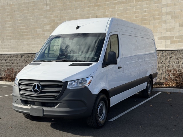2025 Mercedes-Benz Sprinter Cargo Van Base's photo