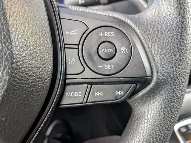 2021 Toyota Corolla Hybrid LE photo 19