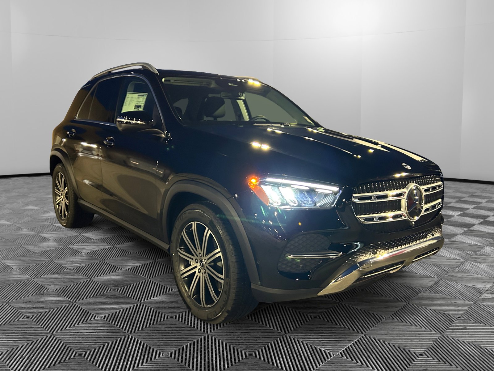 2026 Mercedes-Benz GLE GLE350's photo