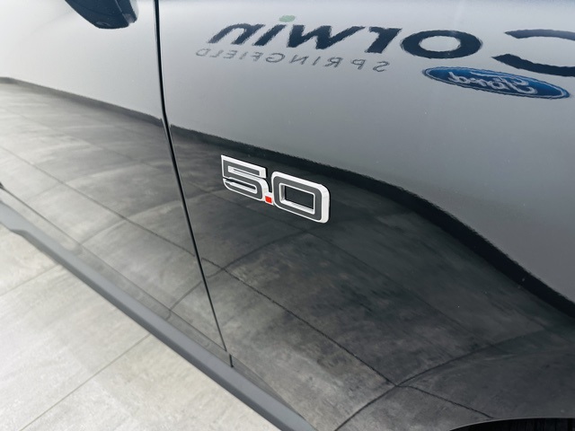 2025 Ford Mustang GT Premium Convertible photo 18
