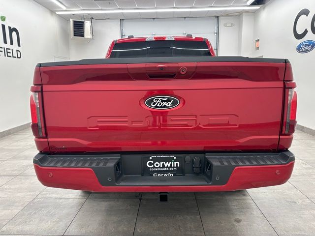 2025 Ford F-150 XLT photo 4