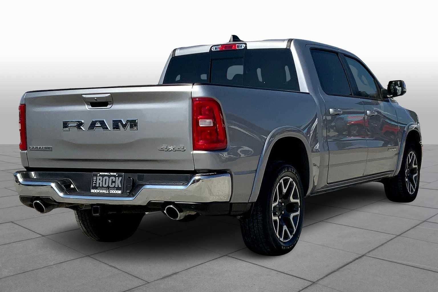 2025 Ram 1500 Laramie photo 11