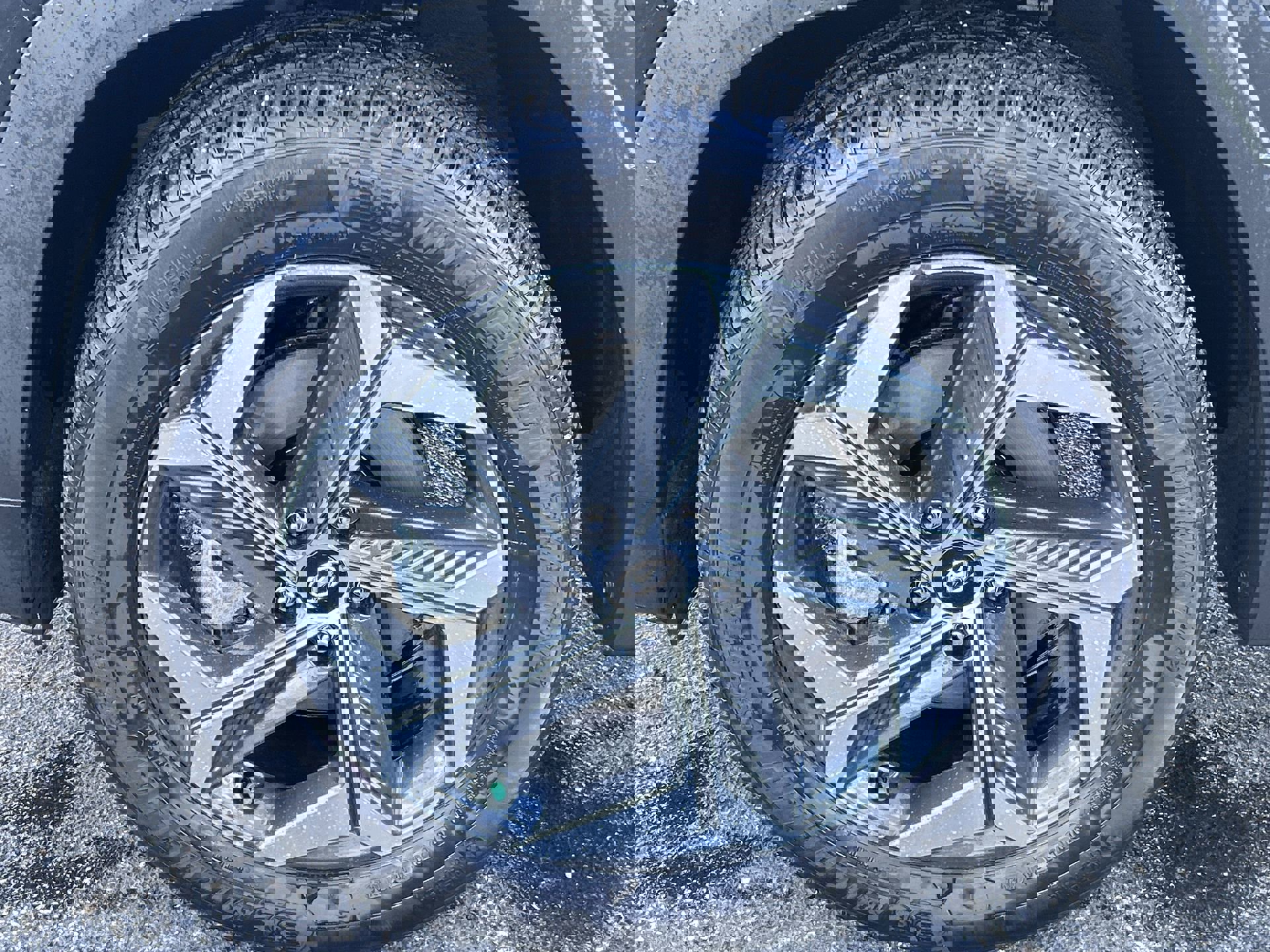 2024 Hyundai Tucson Hybrid SEL Convenience photo 2