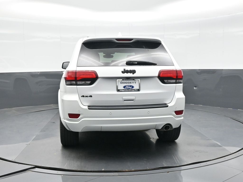 2019 Jeep Grand Cherokee Altitude photo 4