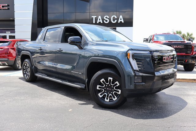 2026 GMC Sierra EV Elevation's photo