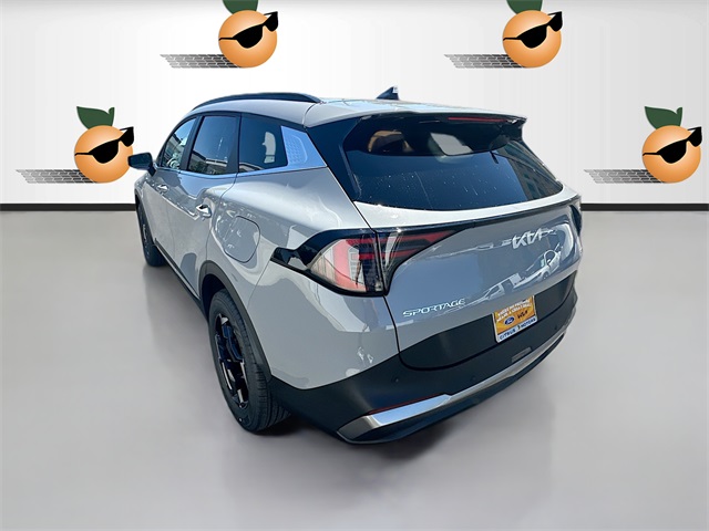 2026 Kia Sportage Hybrid EX photo 5