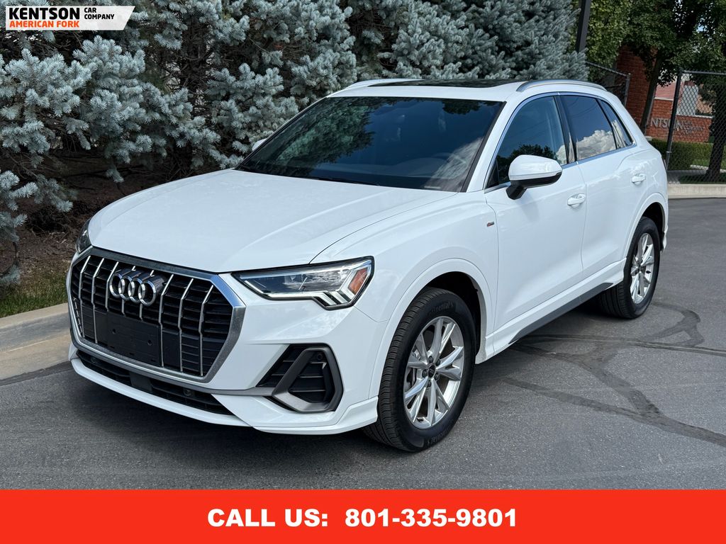 2025 Audi Q3 Premium S line photo 3
