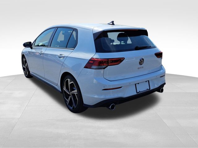 2025 Volkswagen Golf GTI SE photo 7