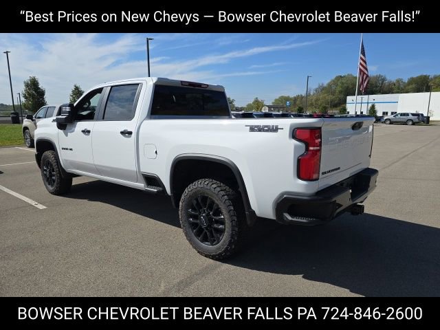 2026 Chevrolet Silverado 2500HD LT photo 3