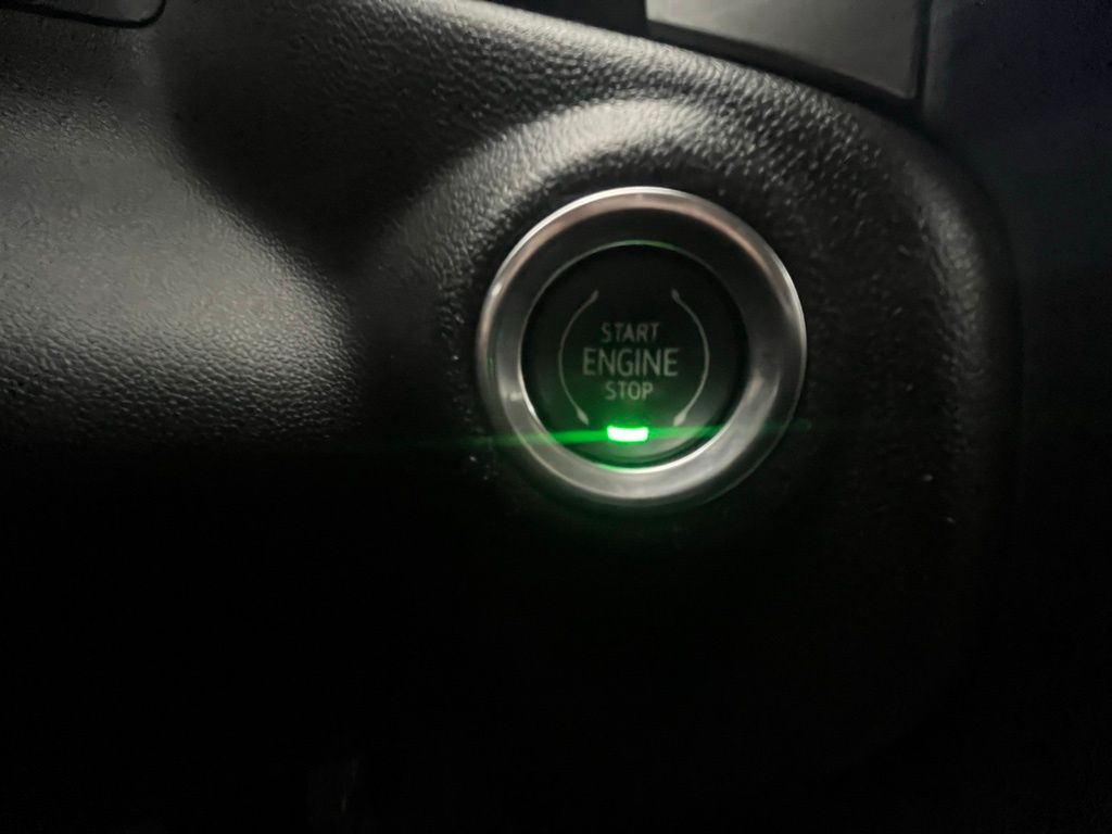 2021 Chevrolet Silverado 2500HD LTZ photo 3