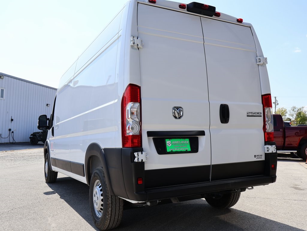 2025 Ram ProMaster 2500 photo 2