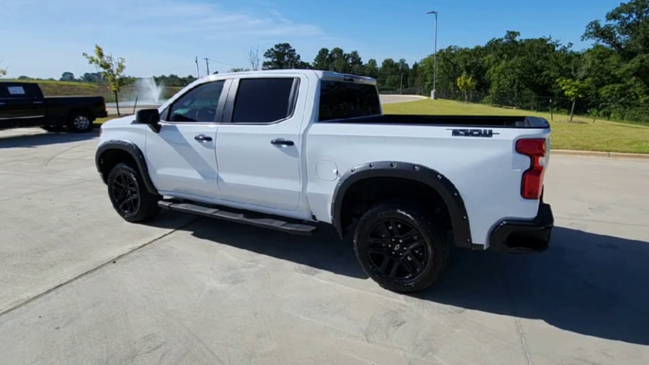 2025 Chevrolet Silverado 1500 LT Trail Boss photo 32