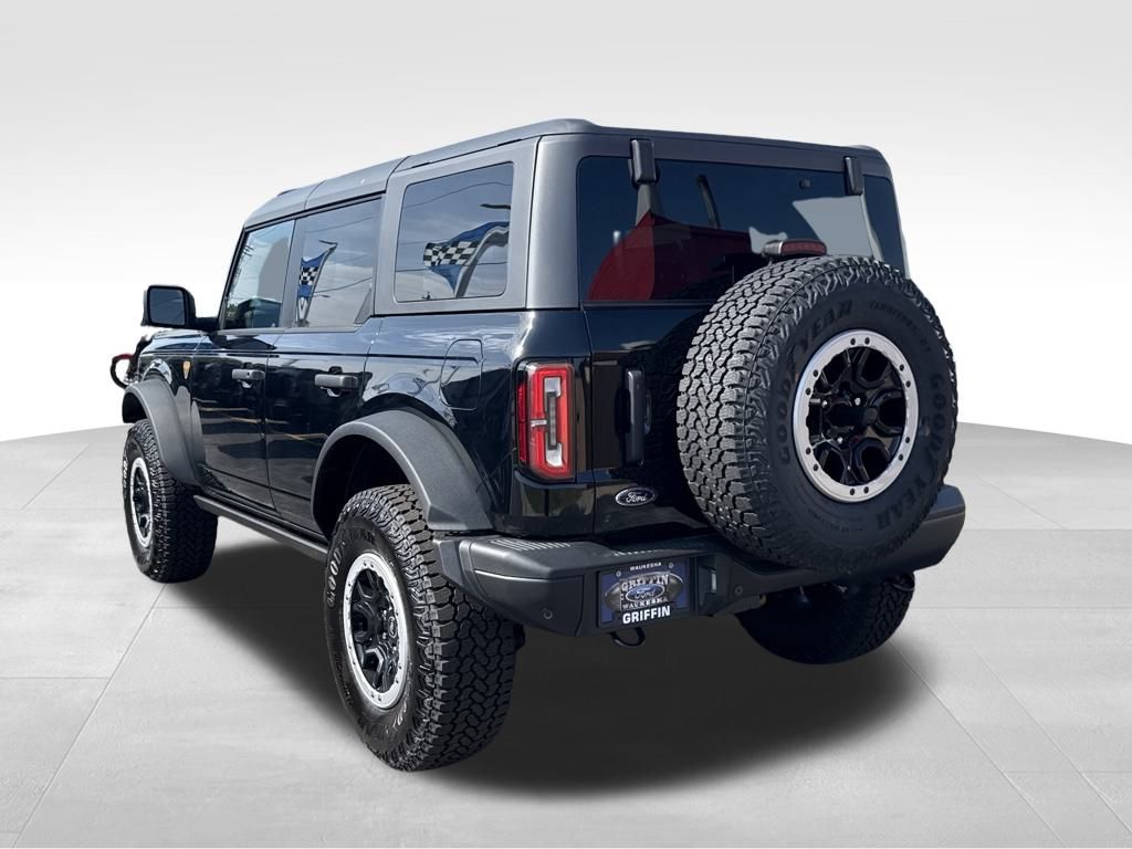 2025 Ford Bronco Badlands photo 8