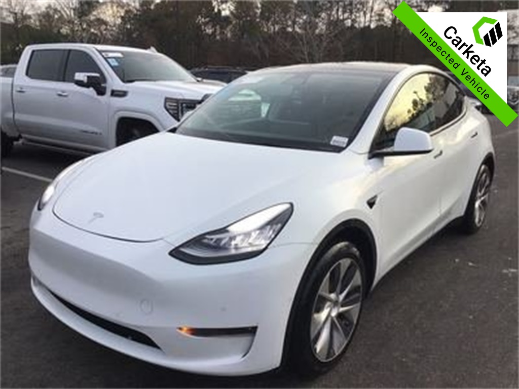 2022 Tesla Model Y Long Range's photo