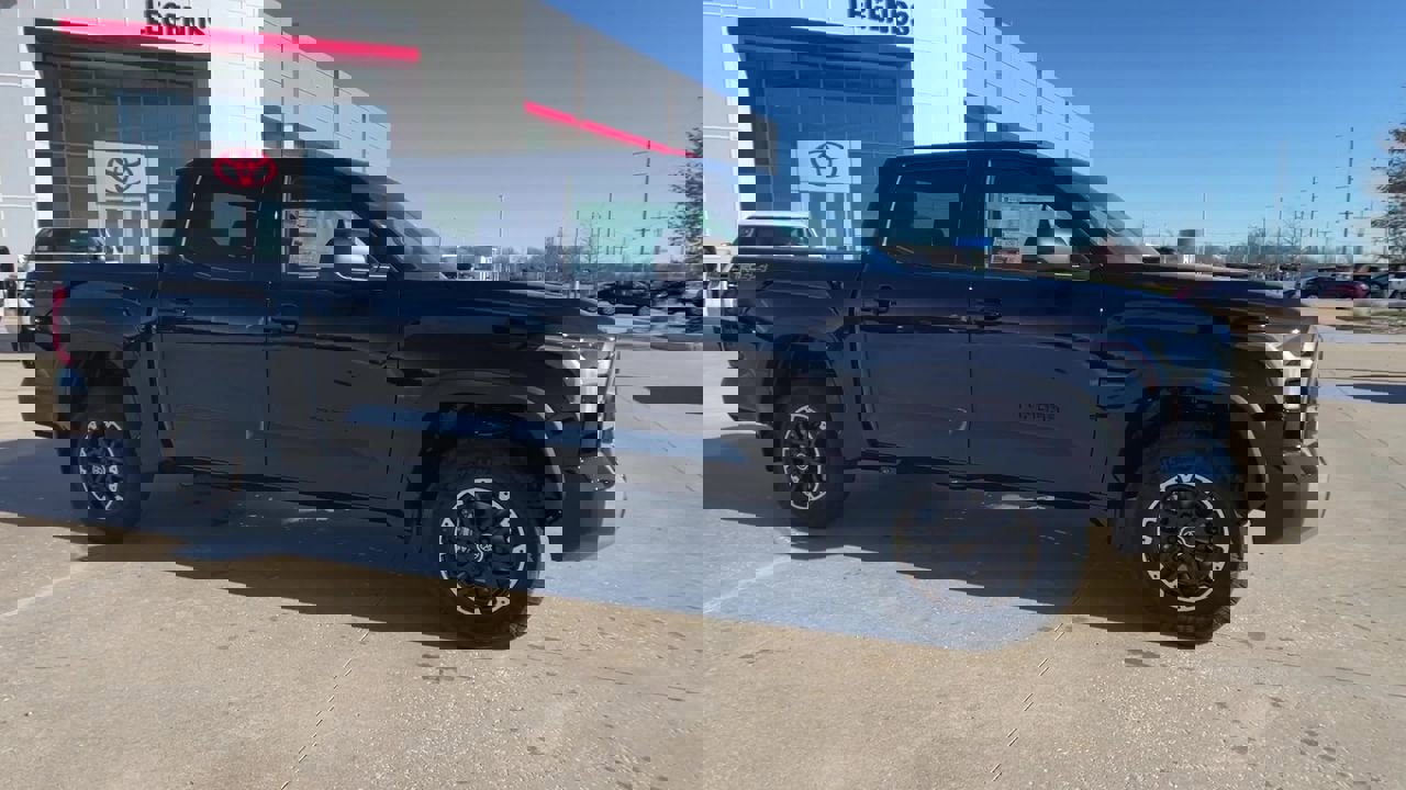 Used 2023 Toyota Tundra SR5 with VIN 5TFLA5DB0PX063278 for sale in Kansas City