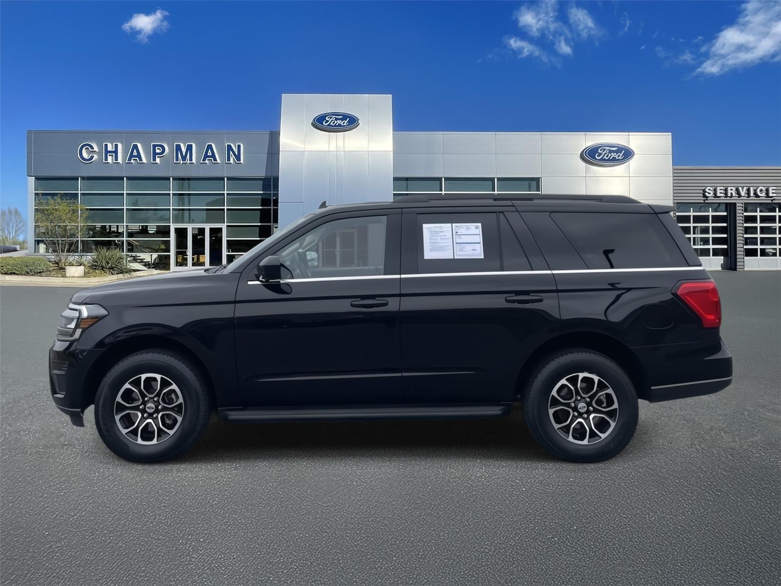 2024 Ford Expedition XLT photo 8