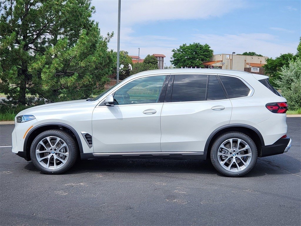 2026 Bmw X5 xDrive40i photo 2