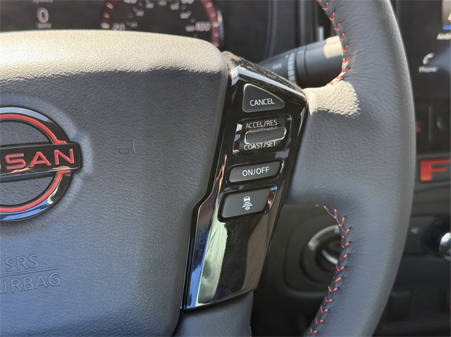 2025 Nissan Frontier PRO-4X photo 15