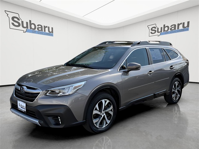 2022 Subaru Outback Limited photo 3
