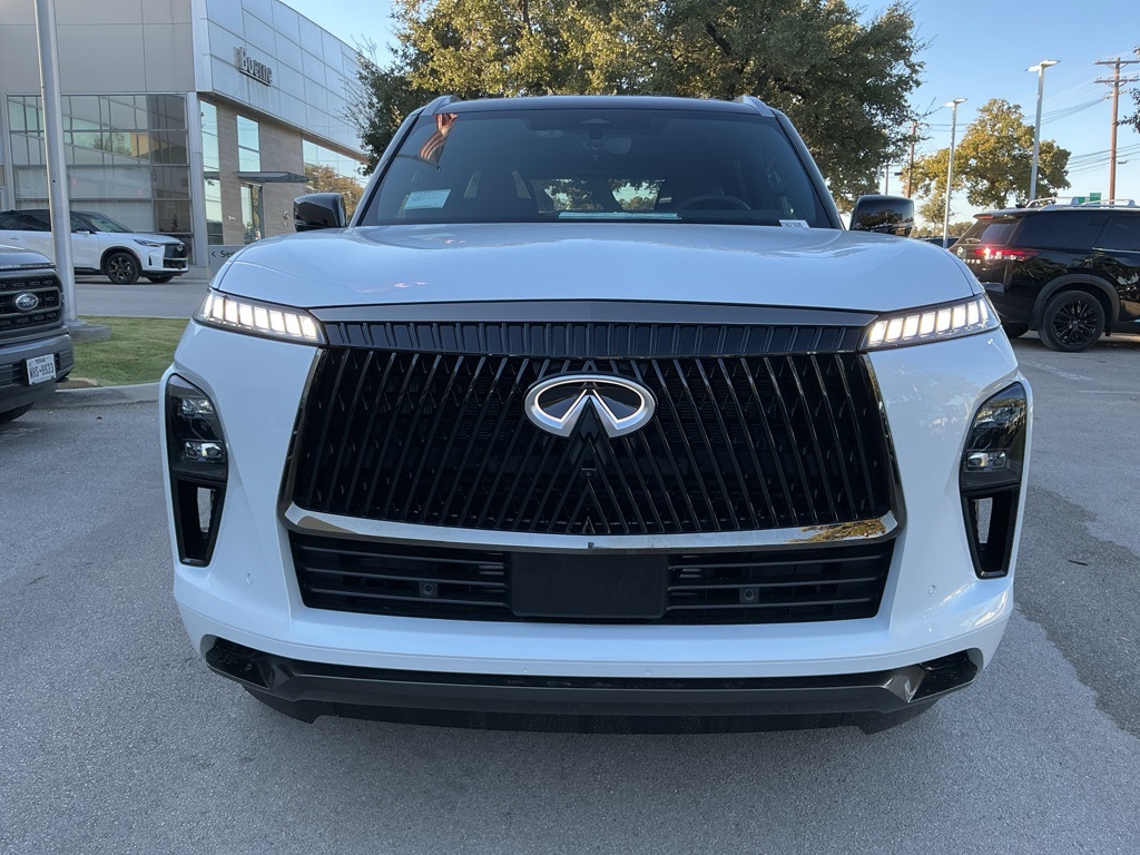 2026 Infiniti QX80 photo 2
