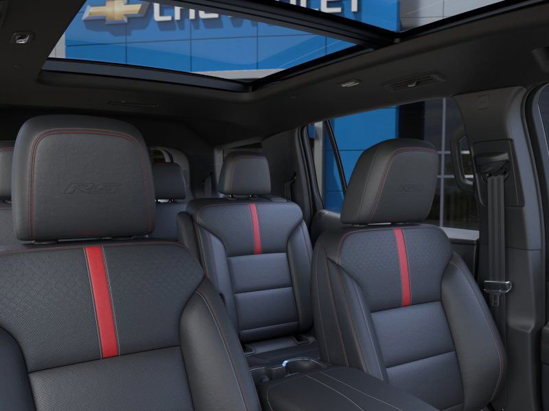 2025 Chevrolet Traverse RS photo 23