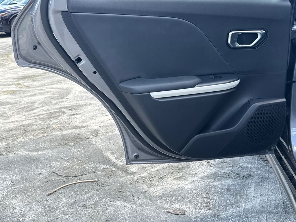 2025 Kia K4 GT-Line photo 20