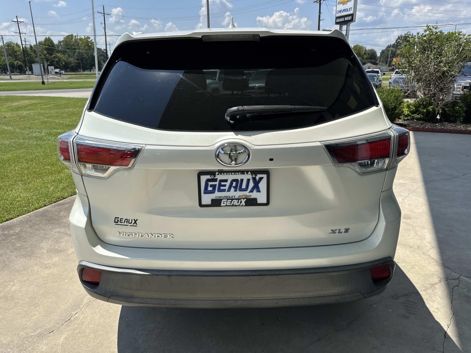 2015 Toyota Highlander XLE photo 24