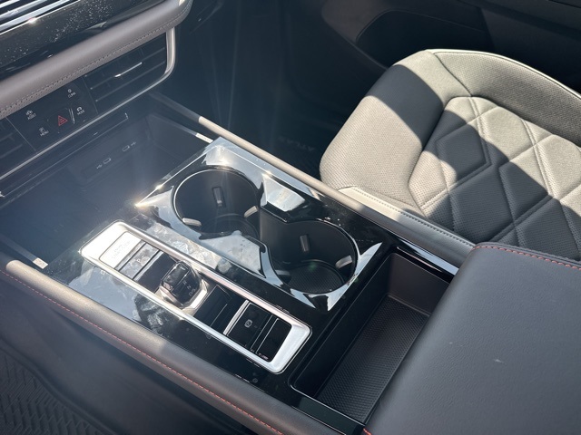 2025 Volkswagen Atlas Peak Edition SE photo 20