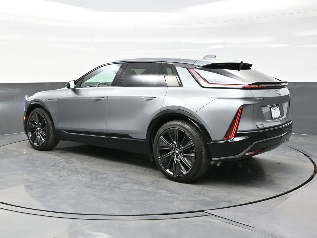 2024 Cadillac Lyriq Sport photo 3