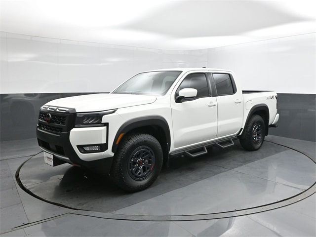 2026 Nissan Frontier PRO-X's photo