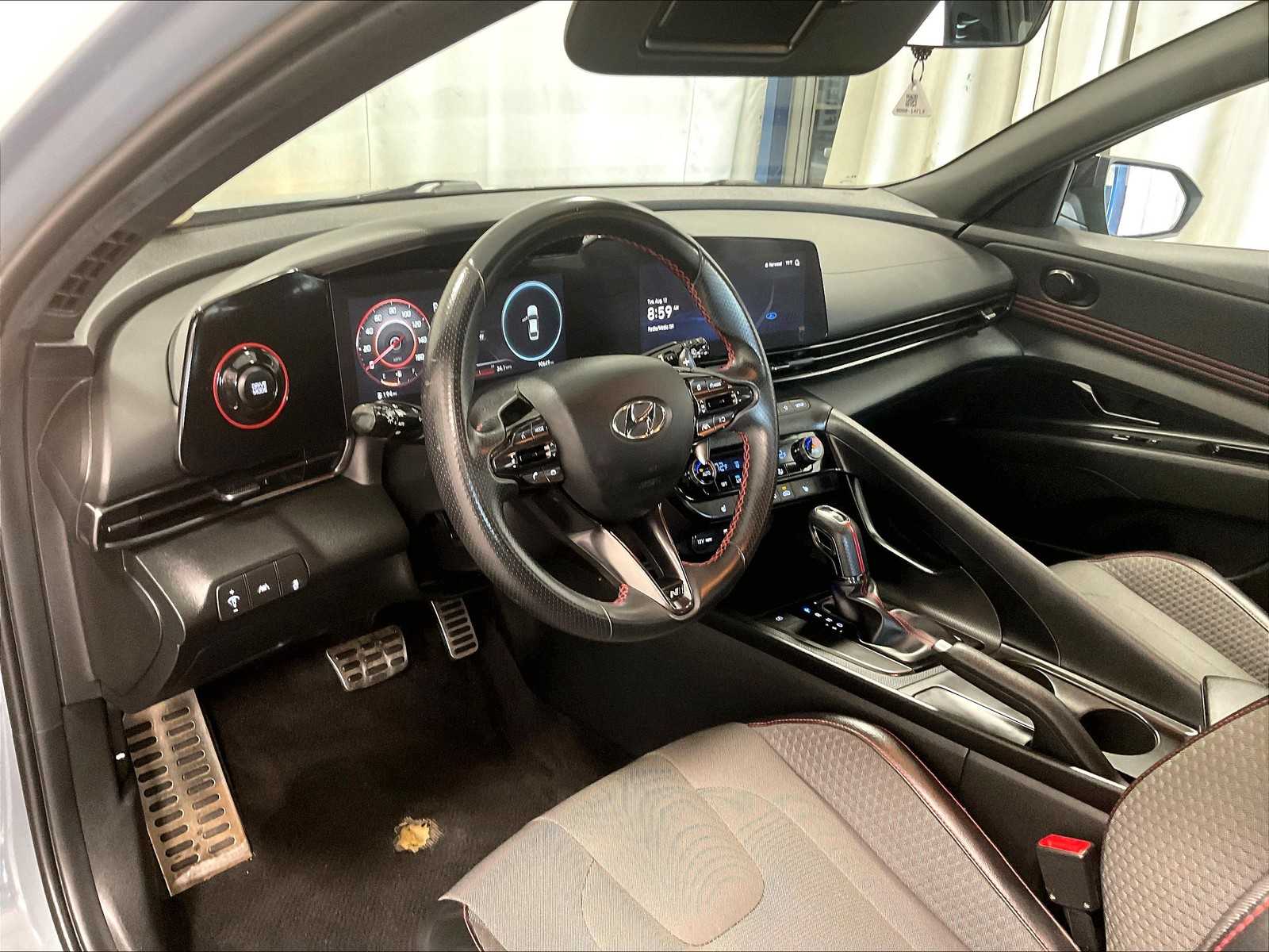 2023 Hyundai Elantra N Line photo 8