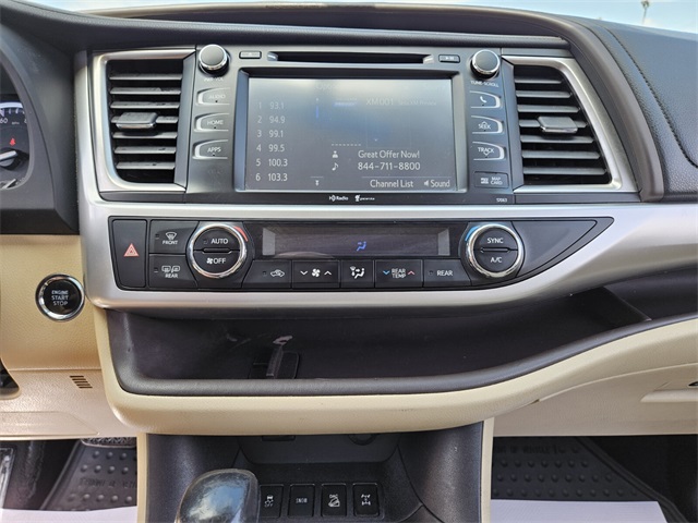 2015 Toyota Highlander XLE photo 20