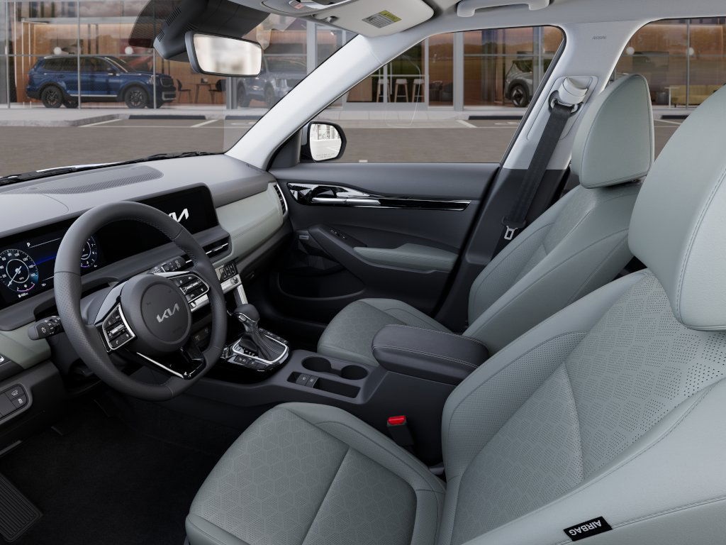 2025 Kia Seltos SX photo 17